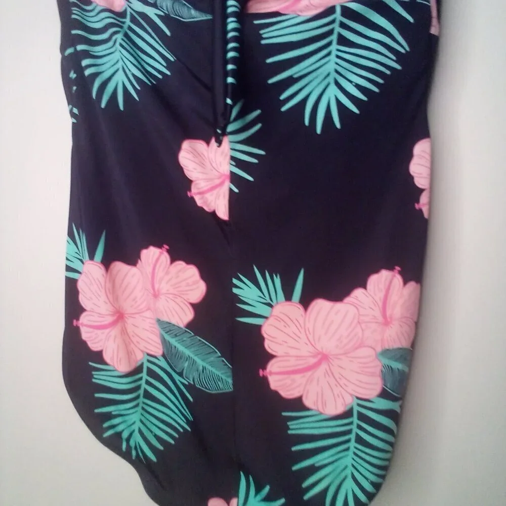 Crane Swimsuit Women XL One Piece Halter Floral Tropical Black Green Pink